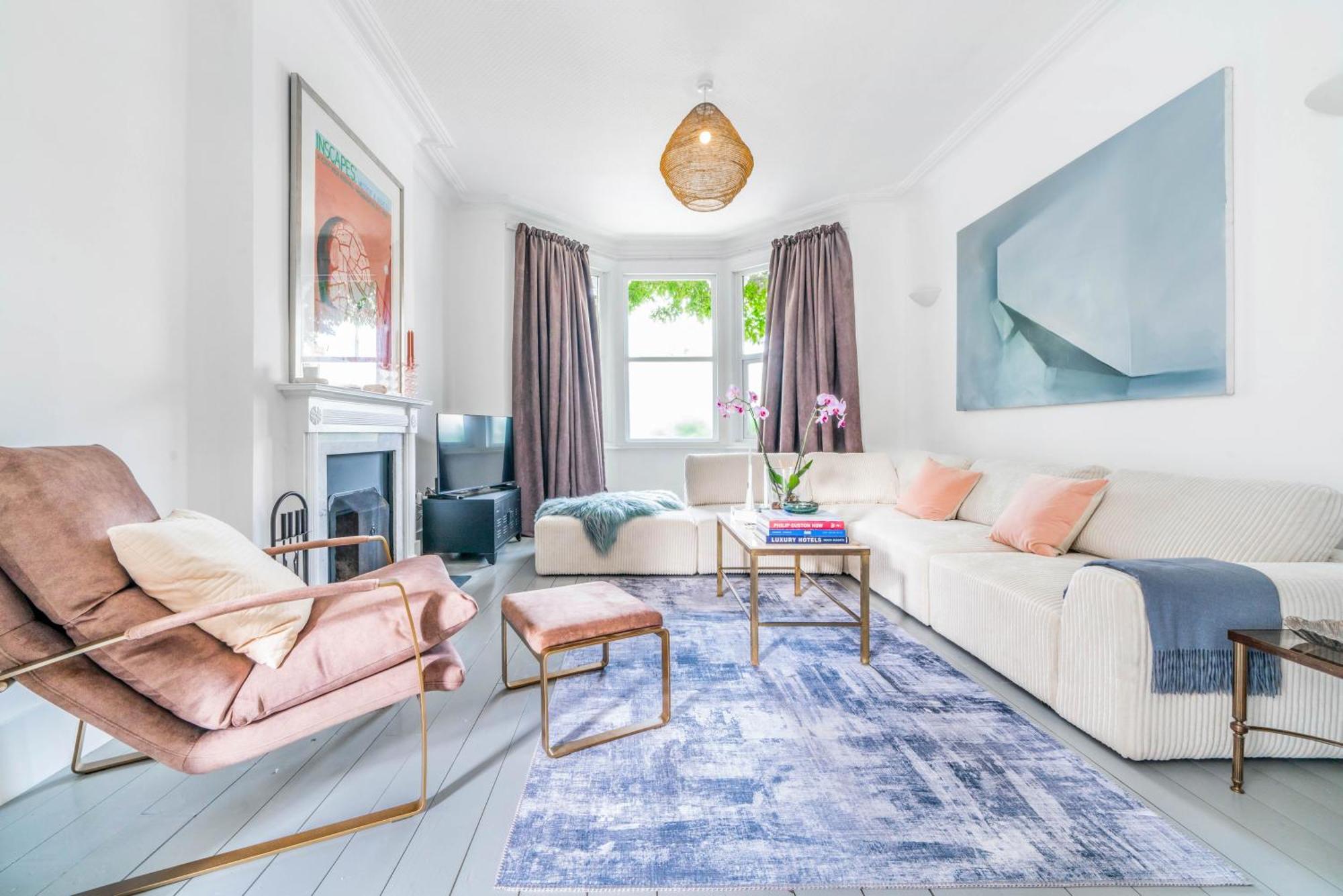Casa vacanze Stunning 5bd With Private Garden & Parking Access